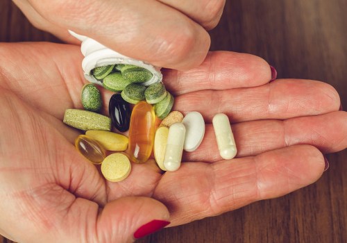 How Long Should You Wait Between Taking Medication and Vitamins? A Guide for Safe Use